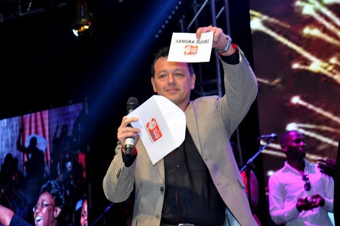 Airtel Uganda C.O.O Mr. Diego Javier announces the winner of the Airtel Trace Music Star competition during the Airtel Trace Music Star finals at Serena Hotel